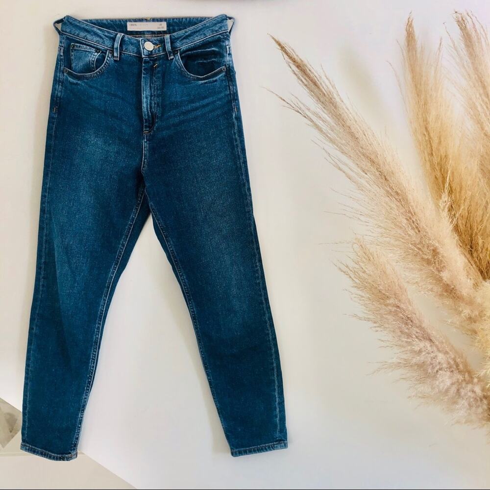 ASOS Medium Blue Wash Straight Leg Mom Relaxed High Rise Denim Jeans 26